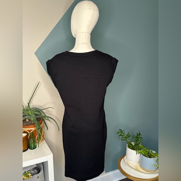 Cynthia Steffe Black Utility Mini Dress Y2K Cap Sleeve Mod Pockets Stretch 10 - Picture 5 of 13